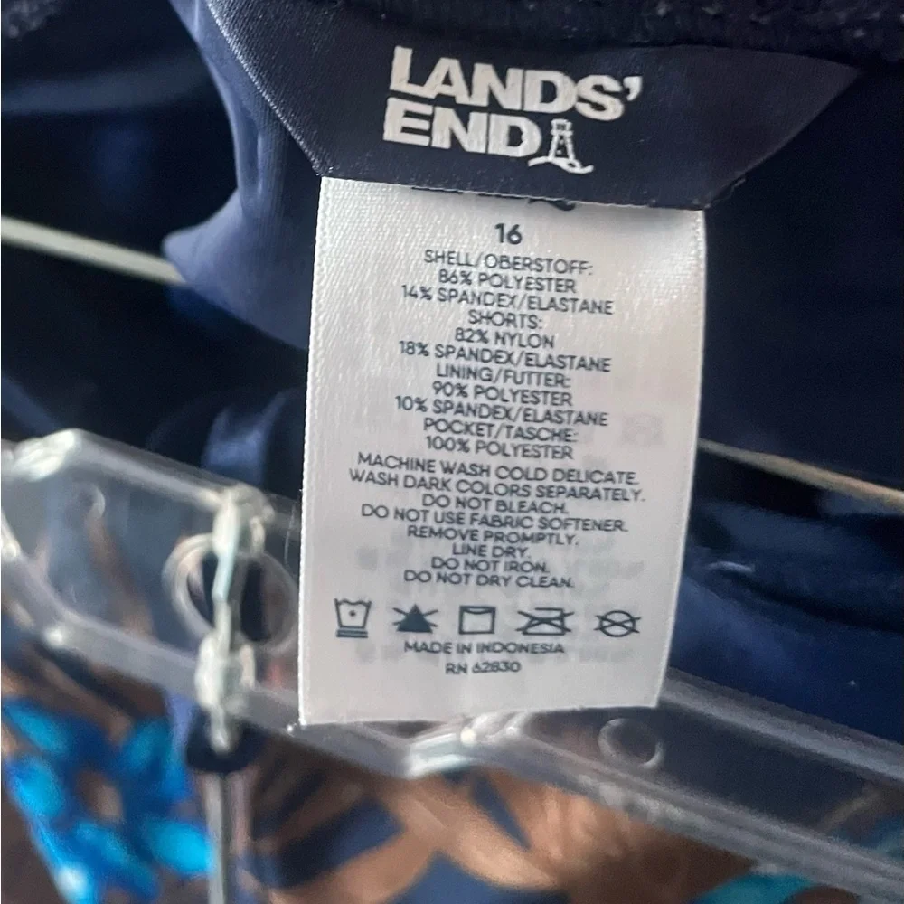 2 piece Lands End navy tropical palm print tankini and swim skirt. Size 16. - Picture 8 of 8